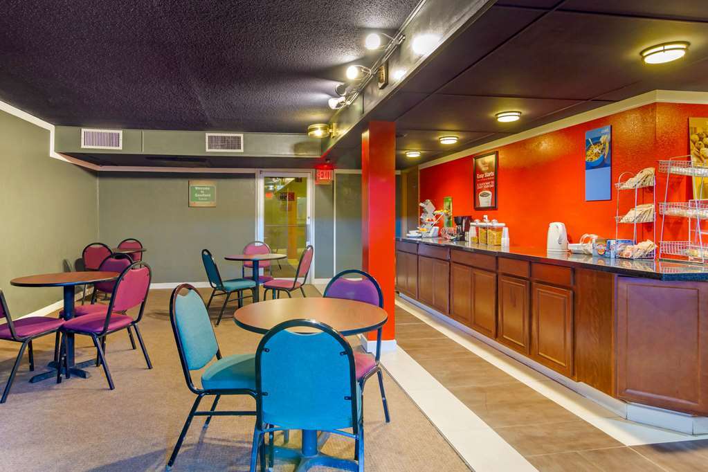 Oyo Hotel Goodland Ks Hwy 24 Ресторан фото